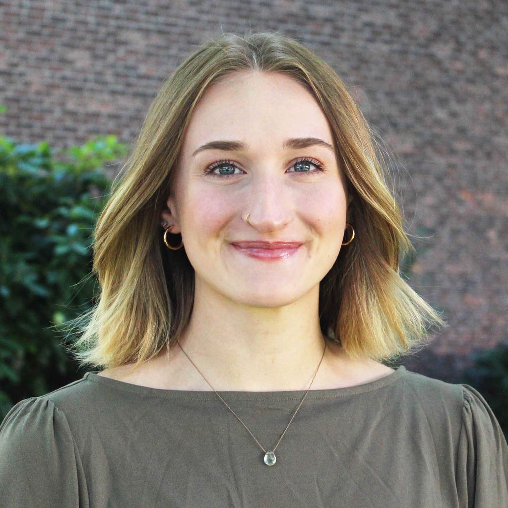 Caitlyn Roden headshot