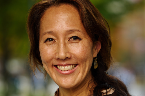Post Header – Christina Lee – 1600×900