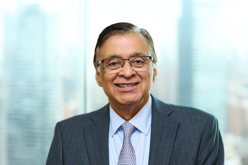 nandakumar headshot (1600 x 900 px)