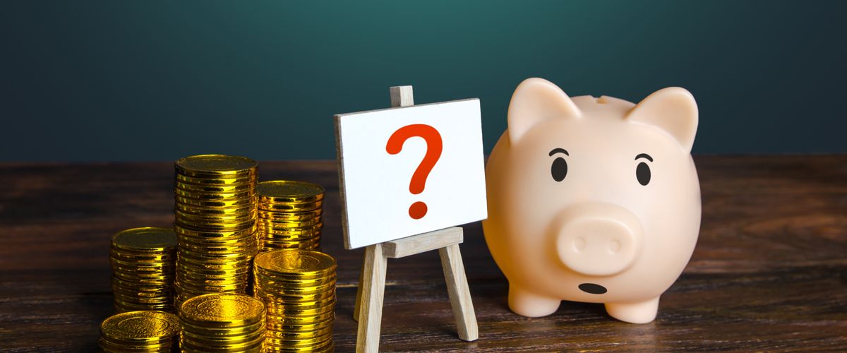 How to keep savings. Financial literacy.