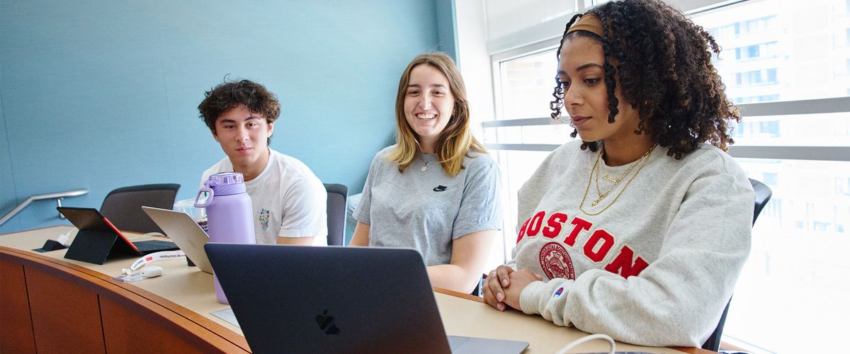 Students registering for Boston University