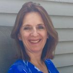 Headshot of Anna Zielinska-Elliott