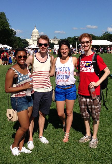 Students on the mall