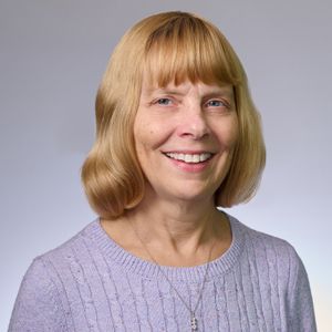 Photo of Linda Rhodes