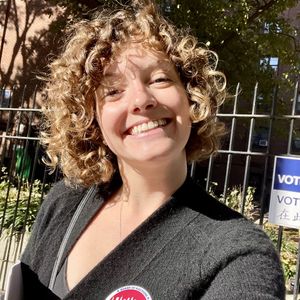 Photo of Caitlin Cooper