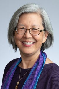 Photo of Lisa Ijiri