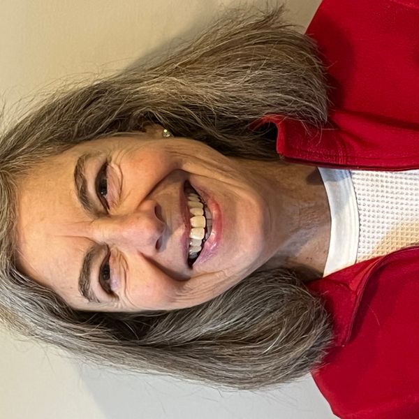 Photo of Louise Lipsitz