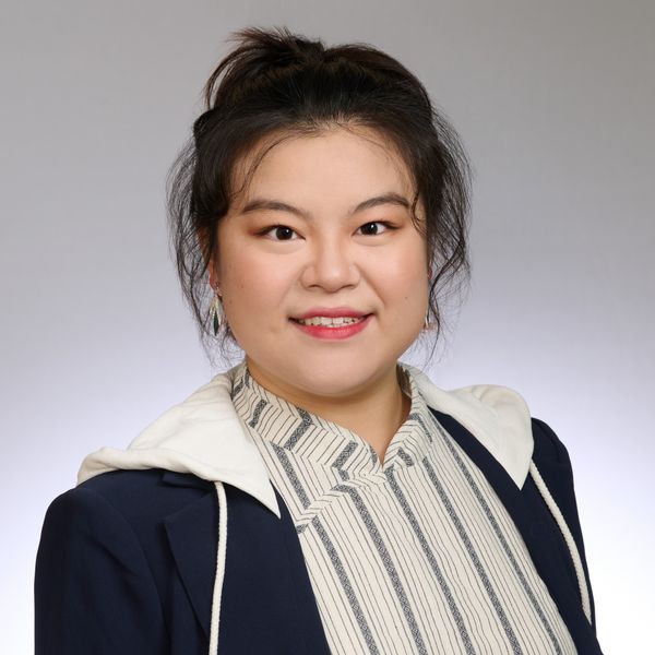 Headshot of Hanyun Cui