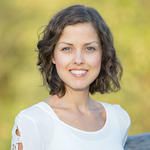 Headshot of Raina Cordell.