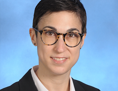Headshot of Etty Singer.